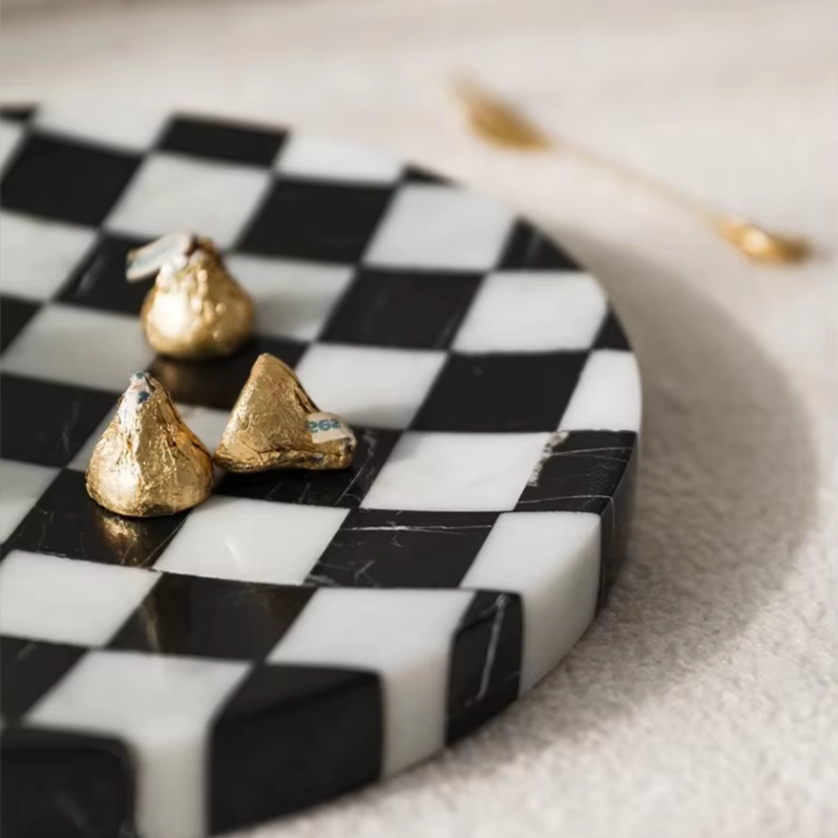 Checkered Stone Coffee Table Tray, Round Black & White Marble Tray, 9.8in