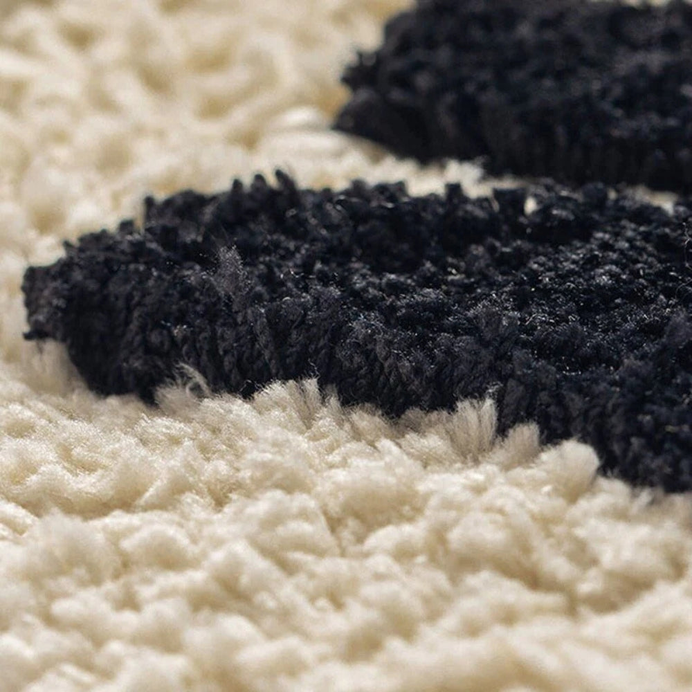 Fluffy Bath Mat in Minimal Design, Soft Absorbent Bathroom & Bedroom Mat, Machine Washable Non Slip, 2 Designs, 2 Sizes