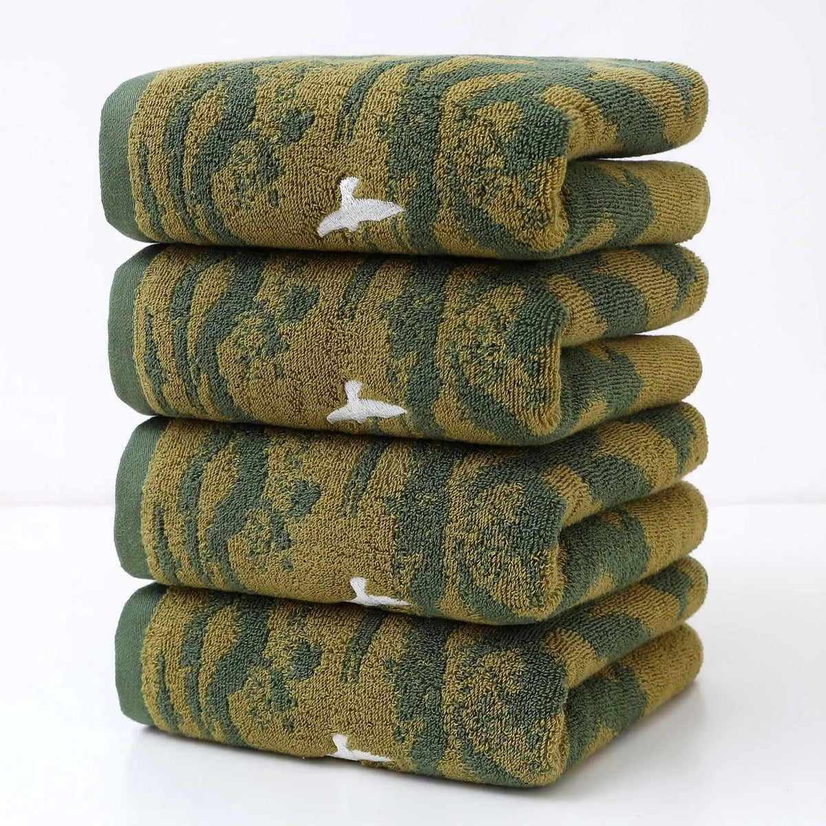 Jacquard Cotton Towel Set of 4, Thick Absorbent Bathroom Towels, Yarn Dyed Pure Cotton, 3 Colors, 14x28in