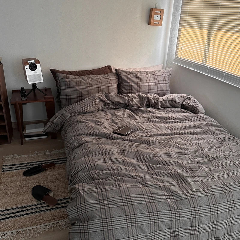 Japanese Style Plaid Duvet Cover Set with 2 Pillowcases, 100% Cotton Bedding, 200 Thread Count, No Filling, 3 Colors, 3 Sizes
