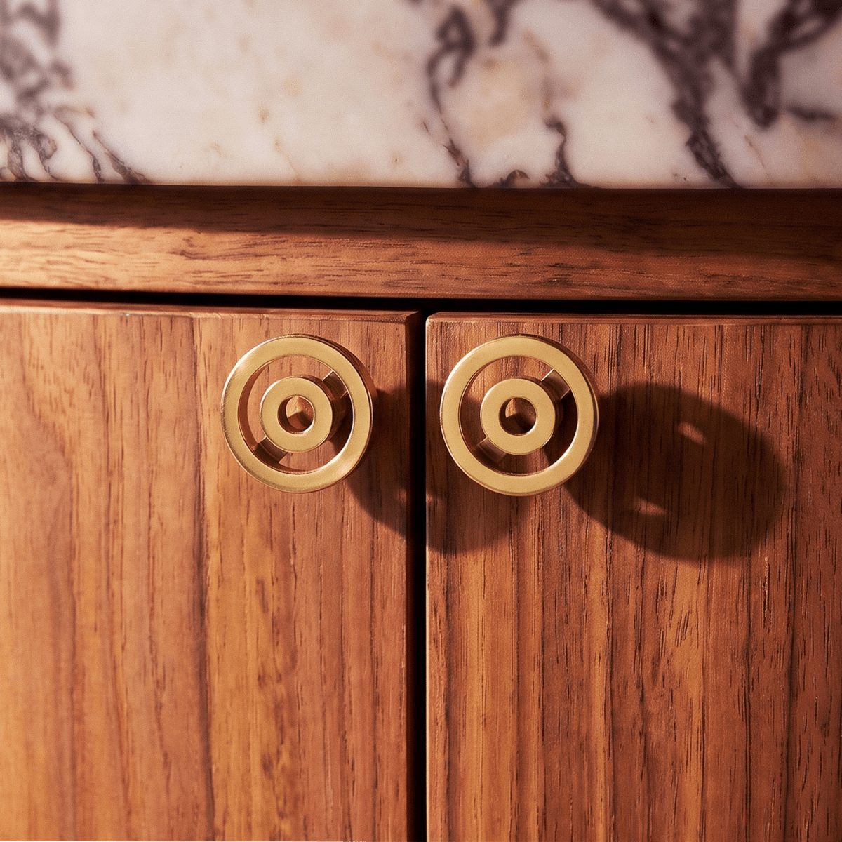 Brass Cabinet Knobs & Drawer Pulls, Gold-Tone Kitchen & Bathroom Hardware, Smooth Rounded Surface, Set of 2, 1.6in Knob & 3.8-5in Bars