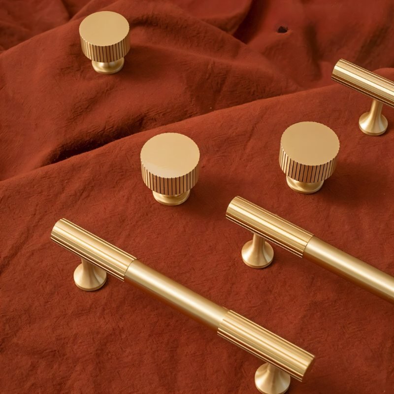 Solid Brass Cabinet Knobs & Drawer Pulls, Minimalist Kitchen & Bedroom Hardware, Tarnish-Resistant Brass, Set of 2, 1.1-12.6in