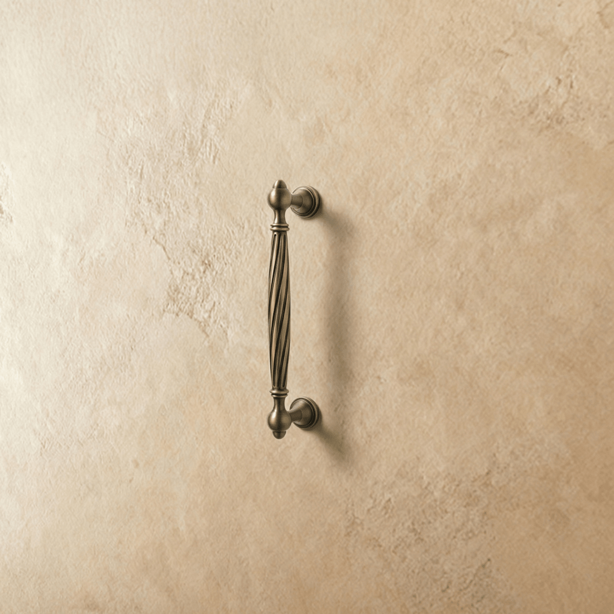 Twisted Fluted Brass Cabinet Knobs & Pulls, Antique Kitchen & Wardrobe Hardware, Antique Finish, Set of 2, 1.2-6.2in