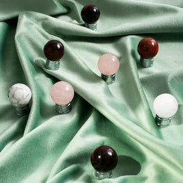 Crystal & Solid Brass Cabinet Knobs, Modern Kitchen & Dresser Hardware, Bright Chrome Finish, Set of 2 in 5 Colors, 0.9in