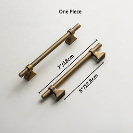 Antique Brass-Finish Cabinet Knobs & Drawer Pulls, Vintage Kitchen & Dresser Hardware, Aged Ergonomic Grip, Set of 2 Pieces, 2.4-12.6in