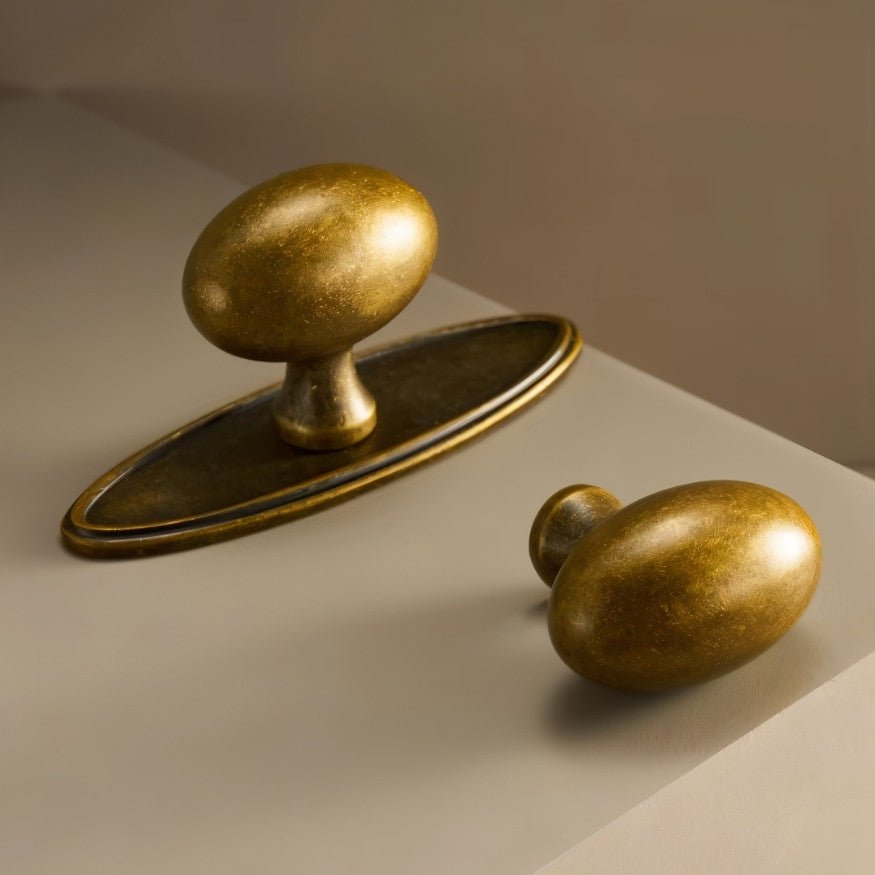 Brass Oval Cabinet Knobs, Antique Kitchen & Dresser Hardware, Smooth Ergonomic Grip, Set of 2, 1.3in & 2.9in Sizes