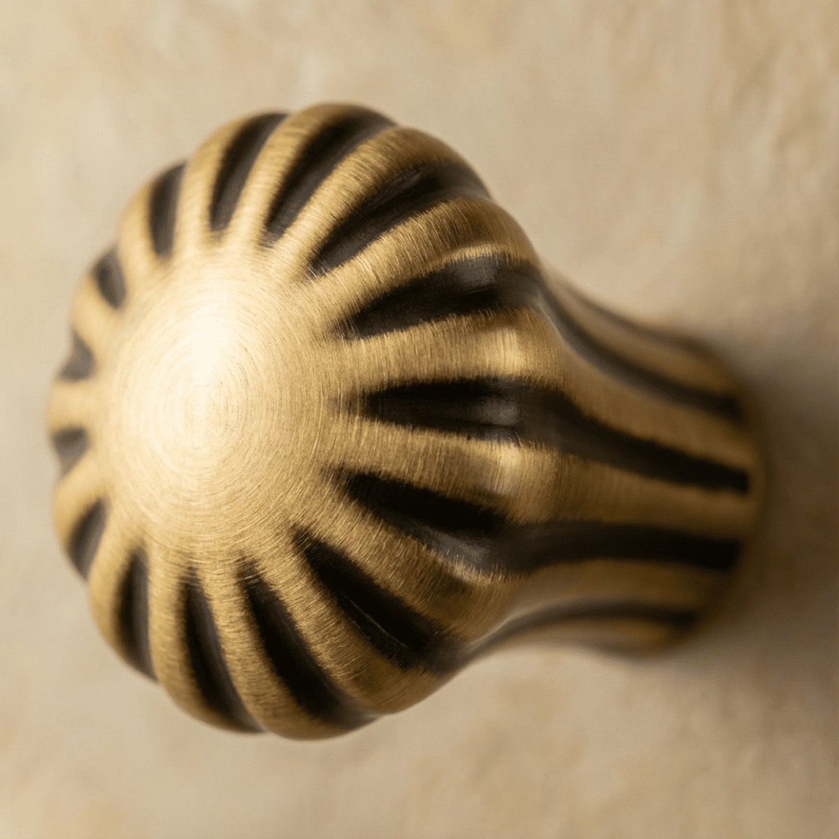 Solid Brass Cabinet Knobs & Drawer Pulls, Nordic Kitchen & Dresser Hardware, Bright Gold & Bronze Tones, Set of 2 Pieces, 0.8-5in