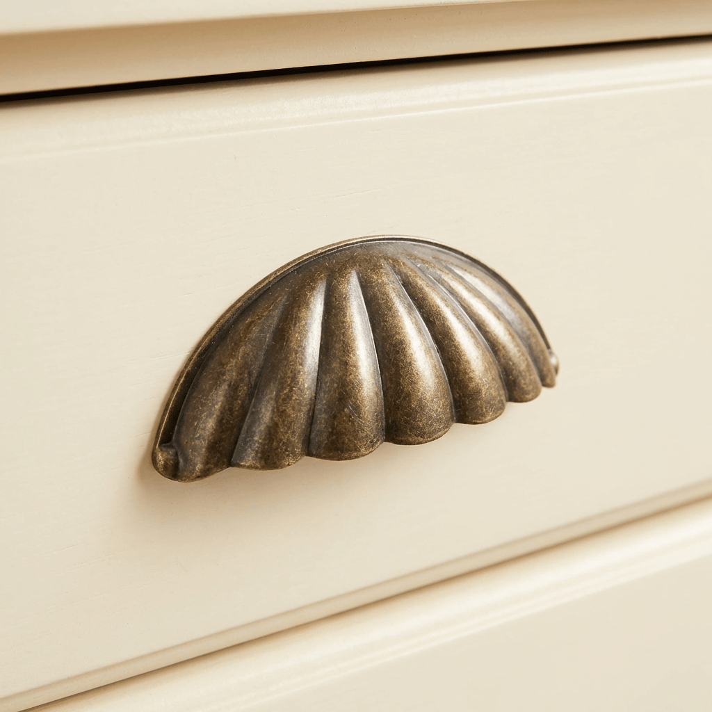 Scalloped Zinc Alloy Drawer Pulls, Modern Kitchen & Vanity Hardware, Ridged Half-Moon Face, Set of 2 Pieces, 2.5in Hole Spacing