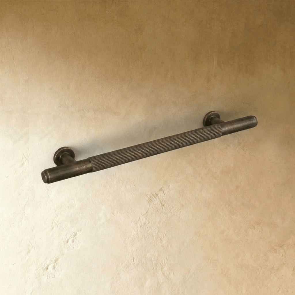 Ergonomic Cabinet Knobs & Drawer Pull Bars, Contemporary Kitchen & Wardrobe Hardware, Brass Bronze & Grey Tones, Set of 2, 0.7-12.6in