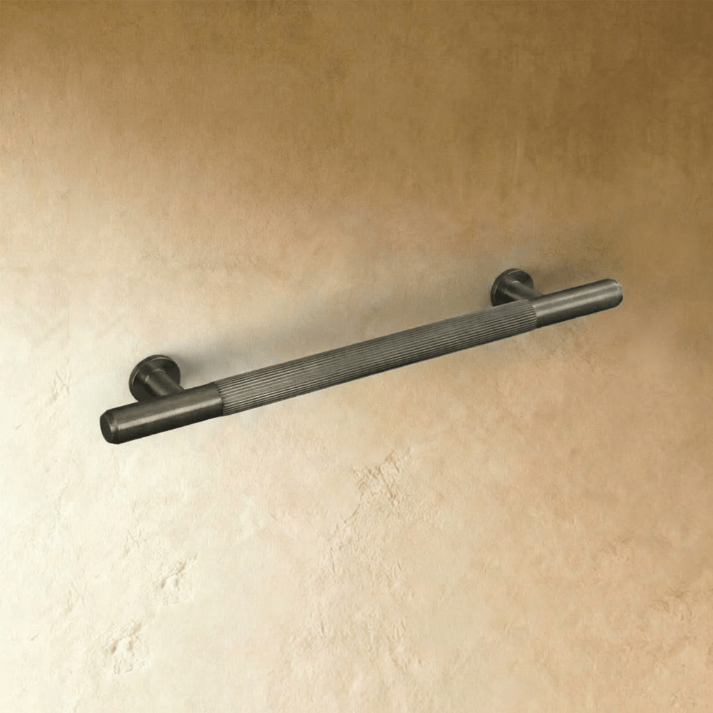 Ergonomic Cabinet Knobs & Drawer Pull Bars, Contemporary Kitchen & Wardrobe Hardware, Brass Bronze & Grey Tones, Set of 2, 0.7-12.6in