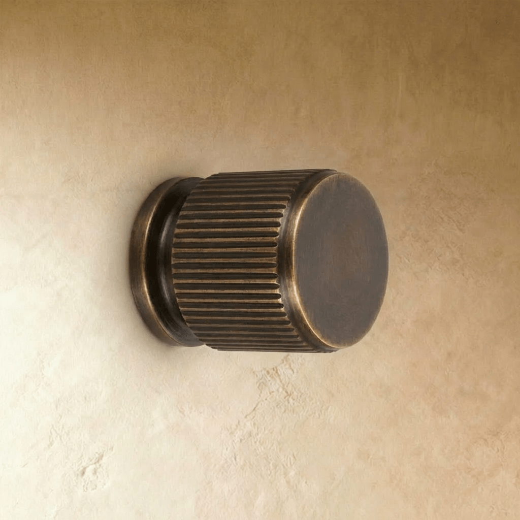 Ergonomic Cabinet Knobs & Drawer Pull Bars, Contemporary Kitchen & Wardrobe Hardware, Brass Bronze & Grey Tones, Set of 2, 0.7-12.6in