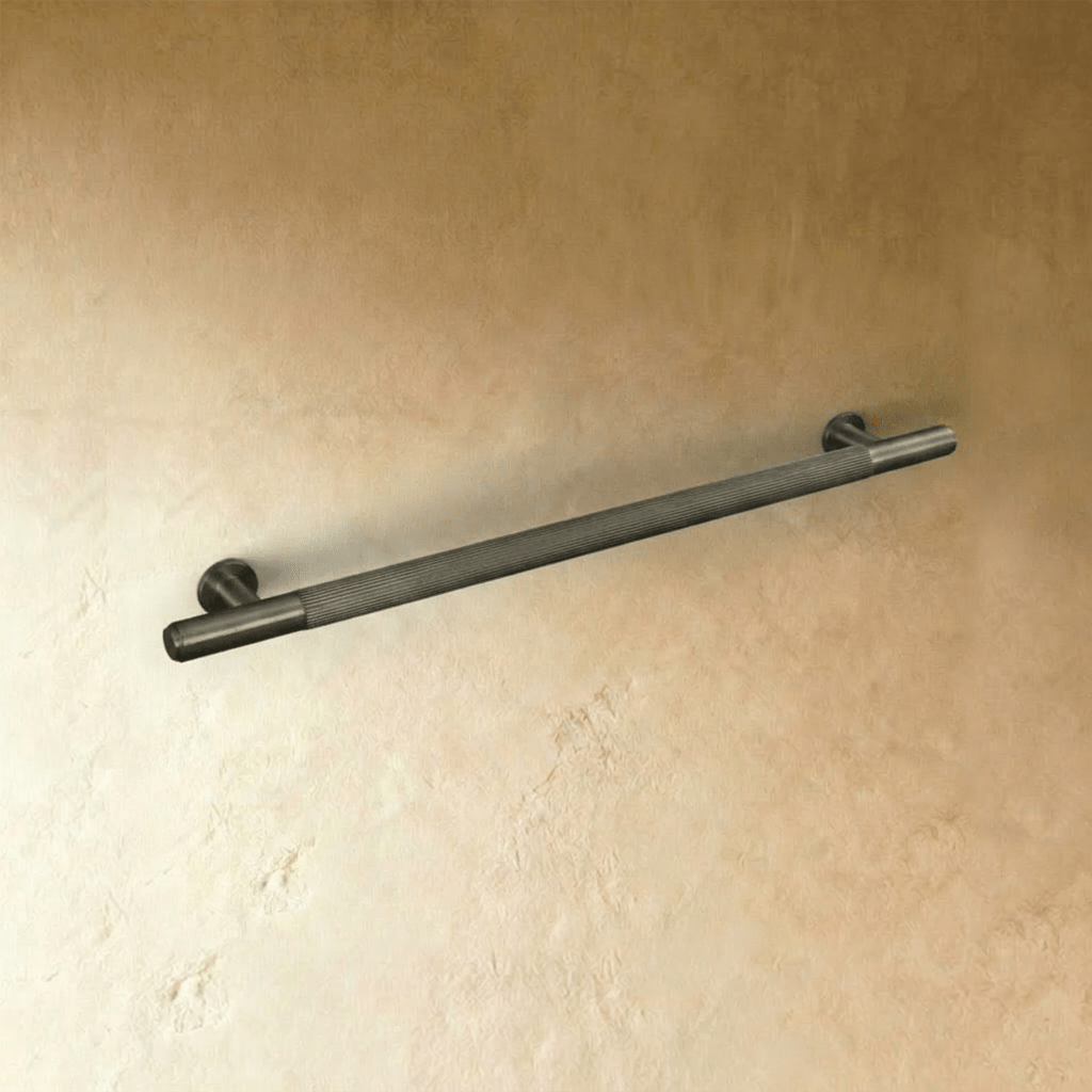 Ergonomic Cabinet Knobs & Drawer Pull Bars, Contemporary Kitchen & Wardrobe Hardware, Brass Bronze & Grey Tones, Set of 2, 0.7-12.6in