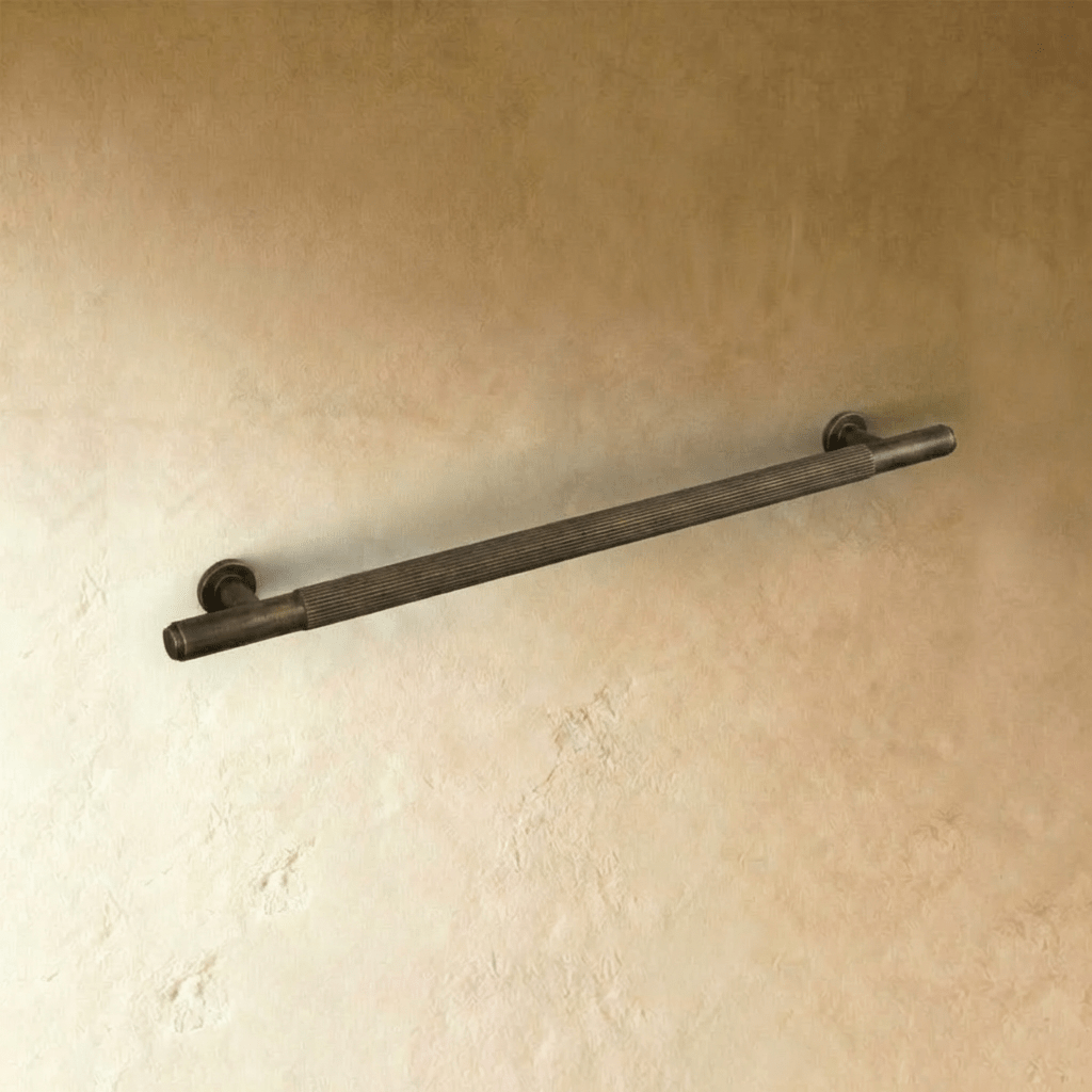 Ergonomic Cabinet Knobs & Drawer Pull Bars, Contemporary Kitchen & Wardrobe Hardware, Brass Bronze & Grey Tones, Set of 2, 0.7-12.6in