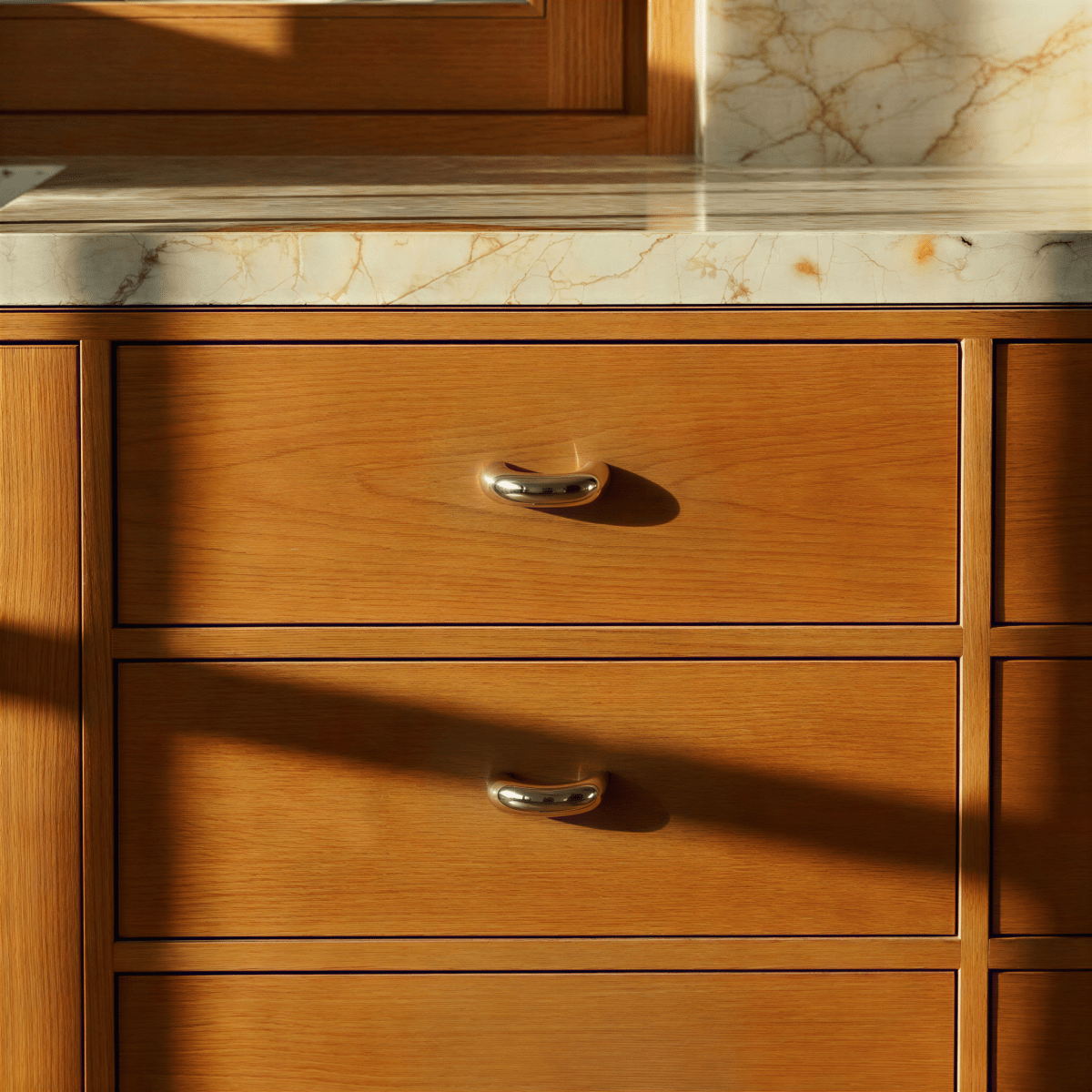 Curved Brass Drawer Pulls, Modern Kitchen & Dresser Cabinet Hardware, Polished Finish, Set of 2, 1.1-3.7in Hole Spacing