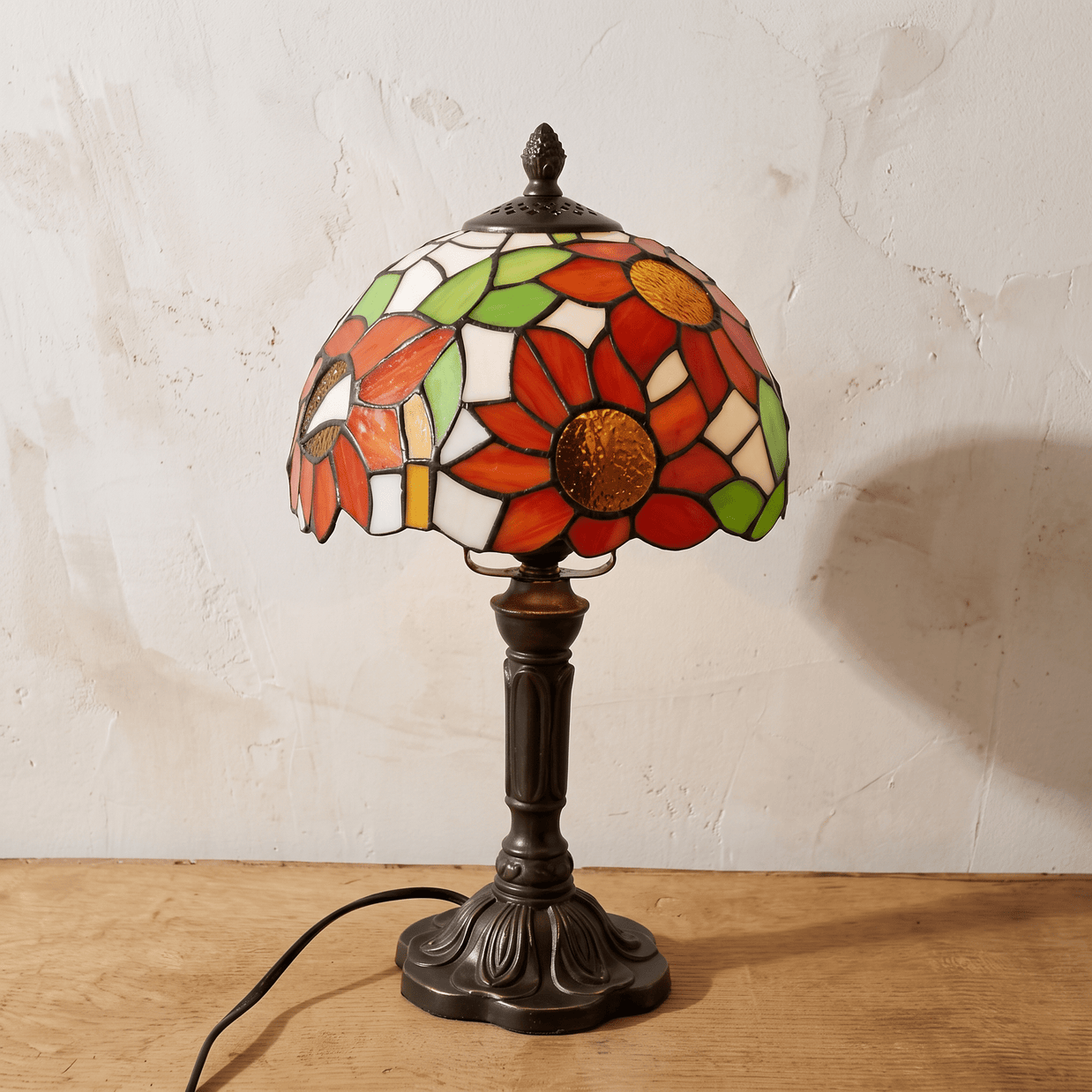 DUNA: Tiffany Tafellamp – Glas-in-lood Kap met E27 Fitting - Volsani