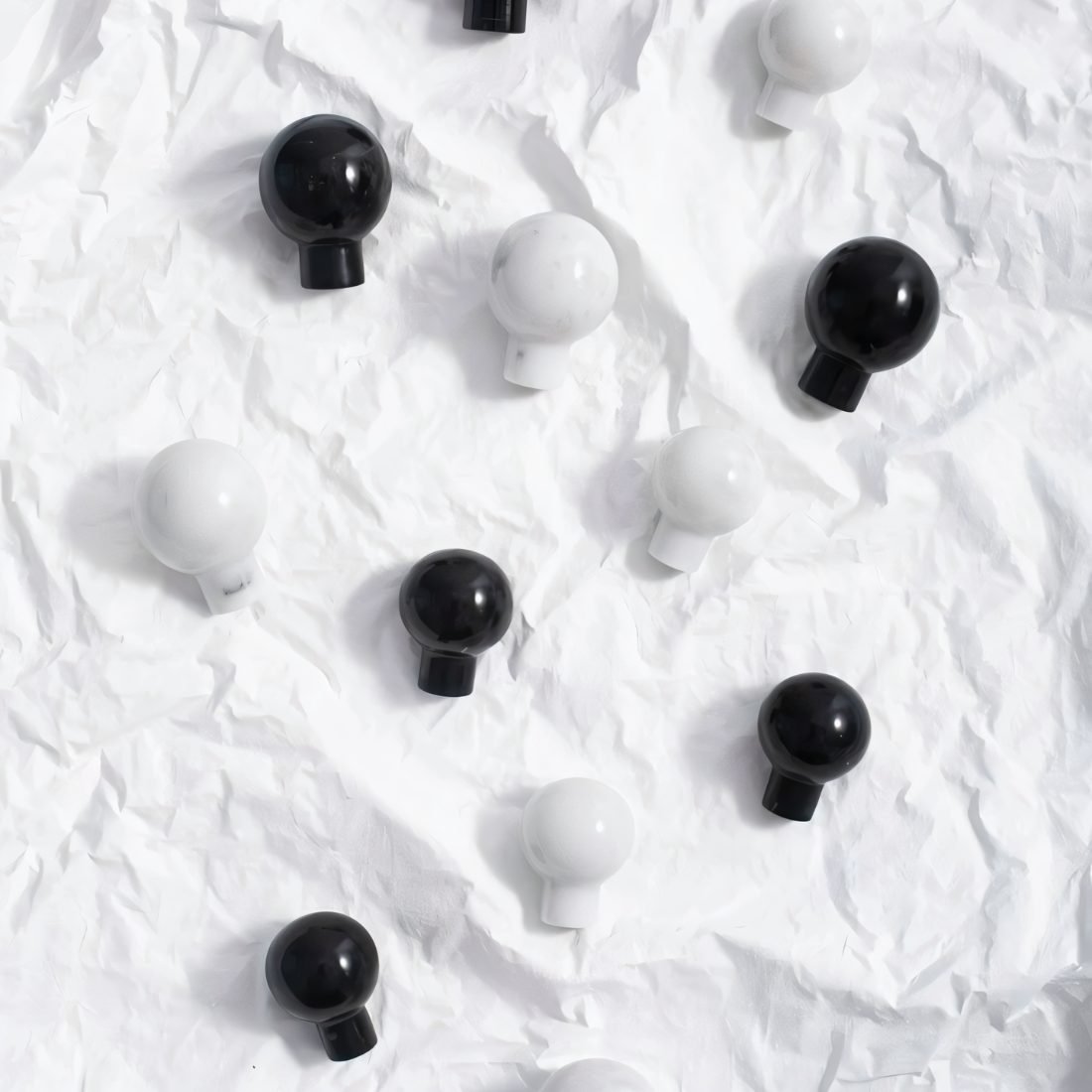 Natural Marble Cabinet Knobs, Minimalist Kitchen & Dresser Hardware, White & Black Marble, Set of 2, 1-1.6in