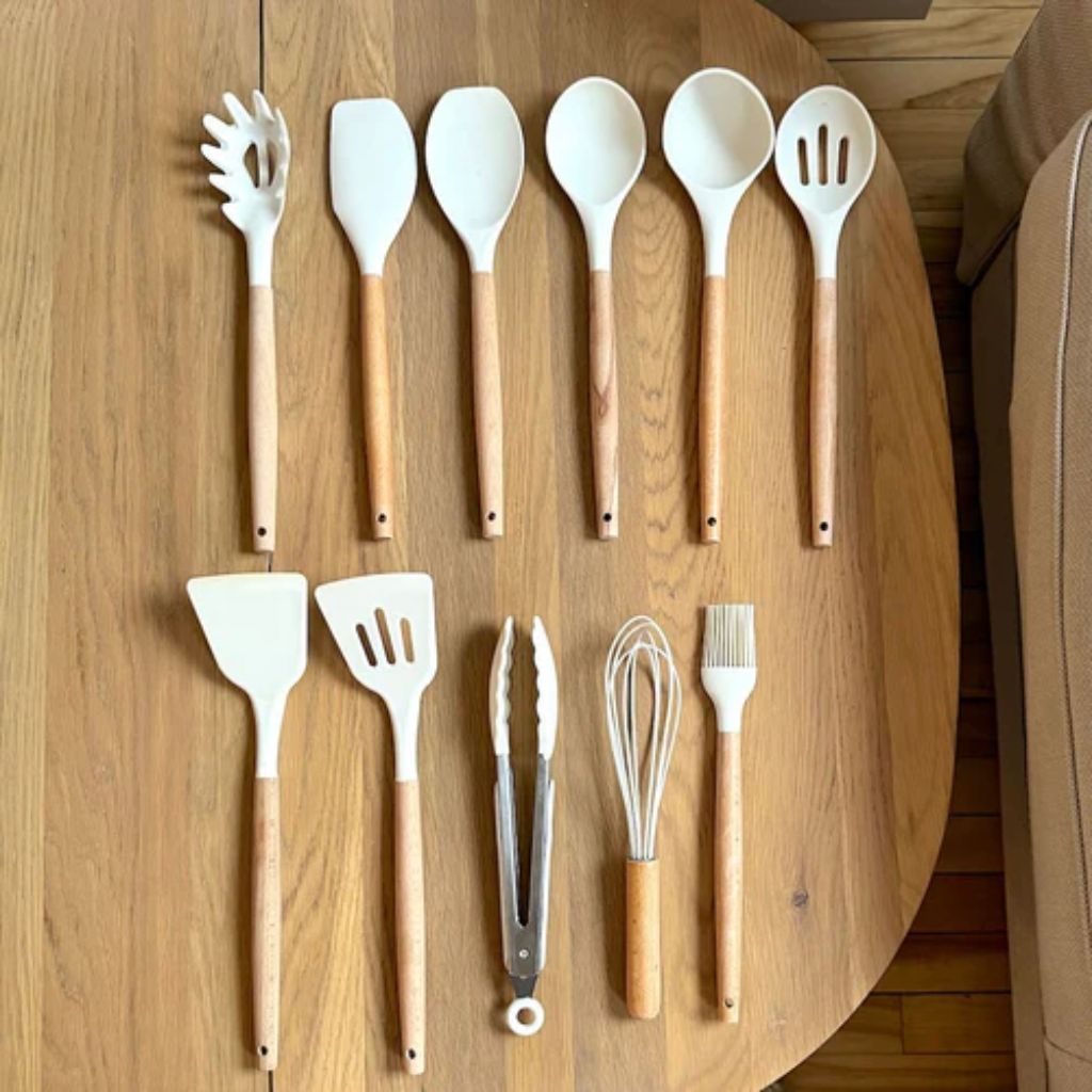 FROUKJE: Siliconen Keukengerei – 11-delige Set met Houten Handvatten - Volsani