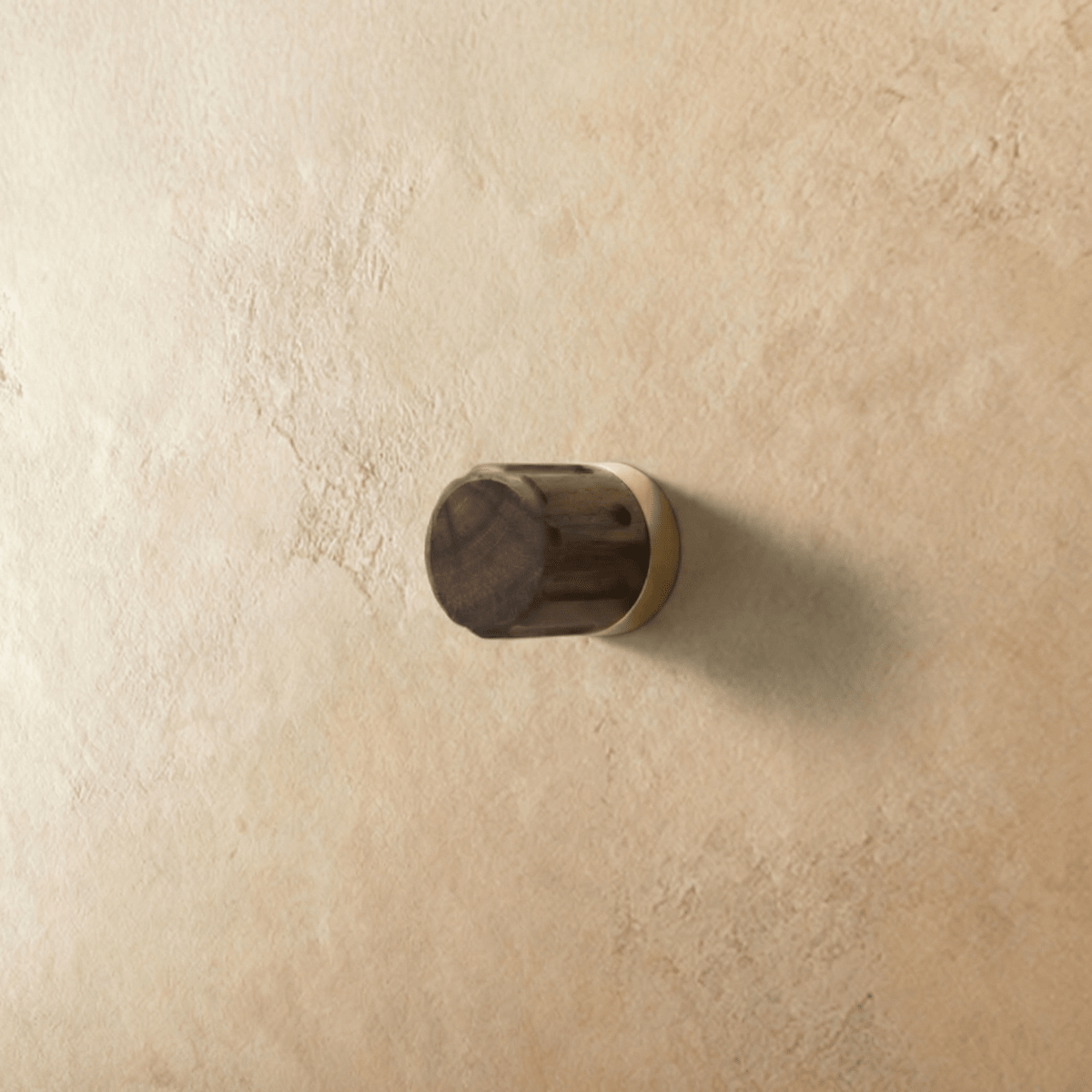 Wood Cabinet Knobs & Pull Bars, Modern Kitchen & Wardrobe Cabinet Hardware, Gold-Tone Brackets, Set of 2 in Oak & Walnut, 1.1-12.5in