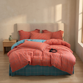 Terracotta & Teal cotton duvet cover set in a Japandi bedroom