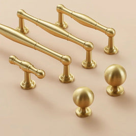 Cabinet Knobs & Drawer Pull Bars, Timeless Kitchen & Dresser Hardware, Comfortable Rounded Grip, Set of 2 in 3 Finishes, 0.7-7.6in