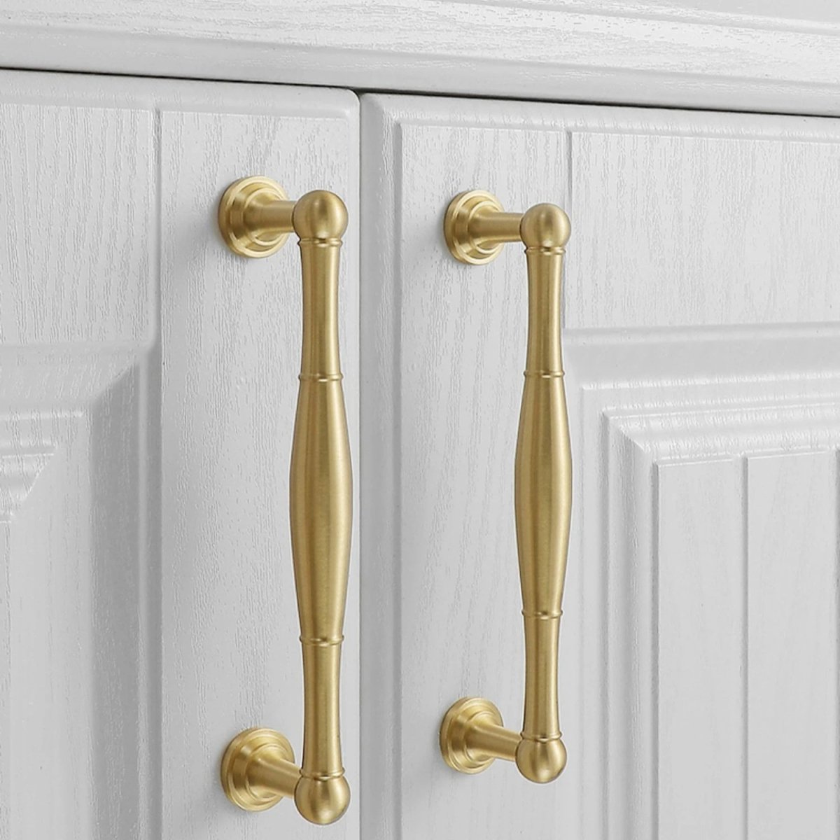 Cabinet Knobs & Drawer Pull Bars, Timeless Kitchen & Dresser Hardware, Comfortable Rounded Grip, Set of 2 in 3 Finishes, 0.7-7.6in