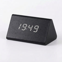 KEI: Houten Digitale Wekker