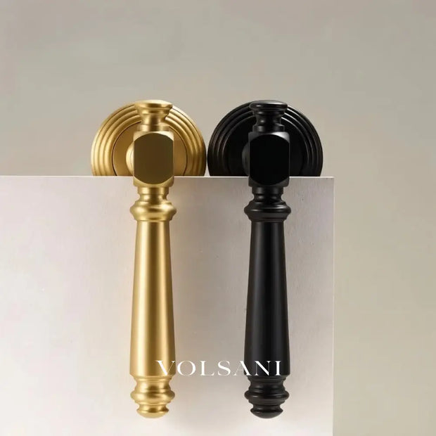 Louter Handle and Lock
