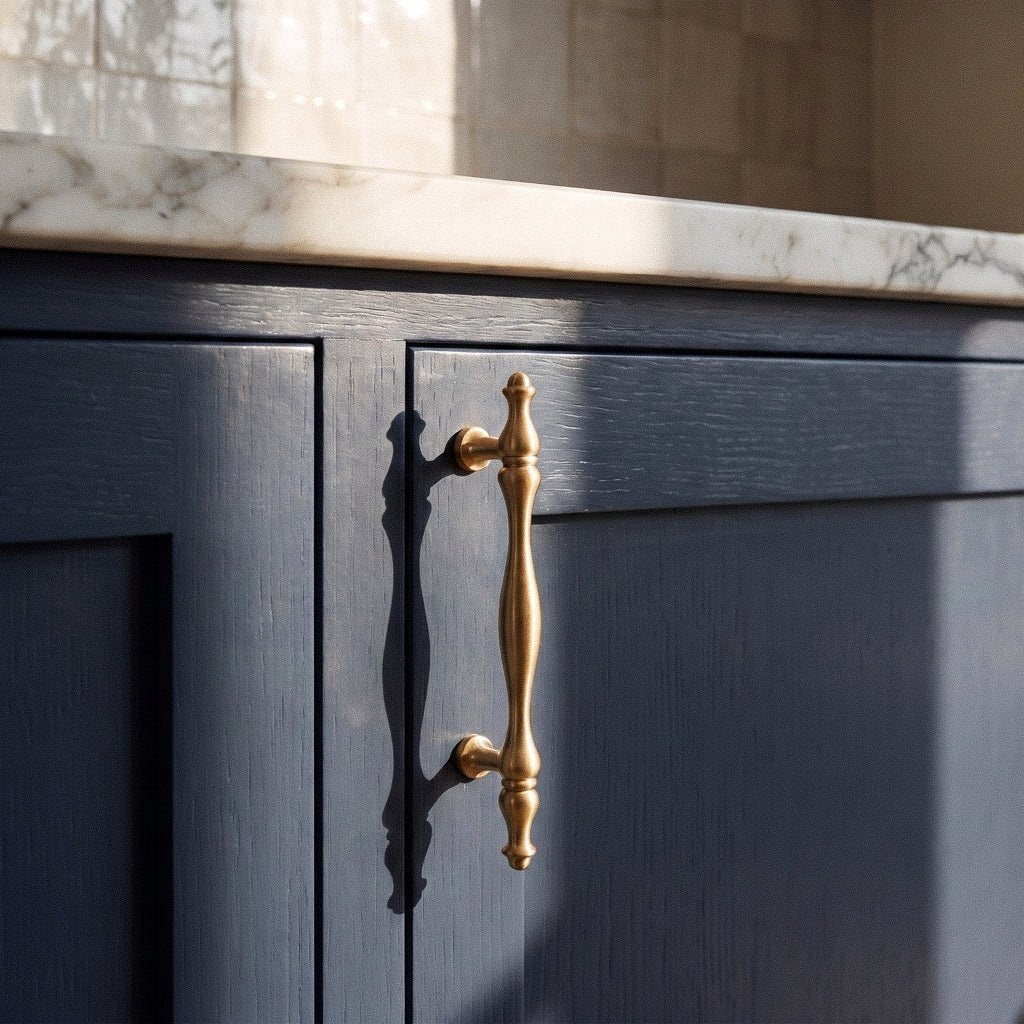 Curved Brass Cabinet Knobs & Drawer Pulls, Classic Kitchen & Wardrobe Hardware, Satin Brass & Bronze Finish, Set of 2, 1.2-7.6in