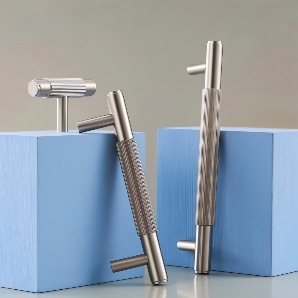 Knurled Brass Cabinet Knobs & Drawer Pulls, Modern Kitchen & Bathroom Hardware, Polished Finish, Set of 2 in 4 Colors, 2.1-8.8in