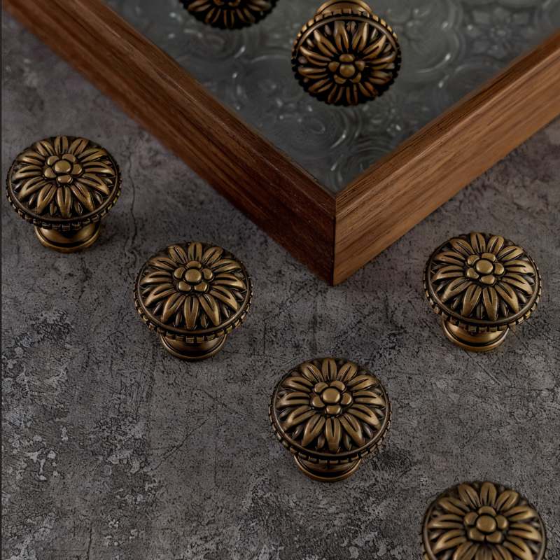Solid Brass Carved Floral Cabinet Knobs, Vintage Kitchen & Dresser Hardware, Antique Finish, Set of 2 in Gold or Bronze, 1 x 0.9in