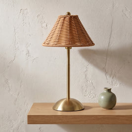 NAOKI: Draadloze Rotan Tafellamp