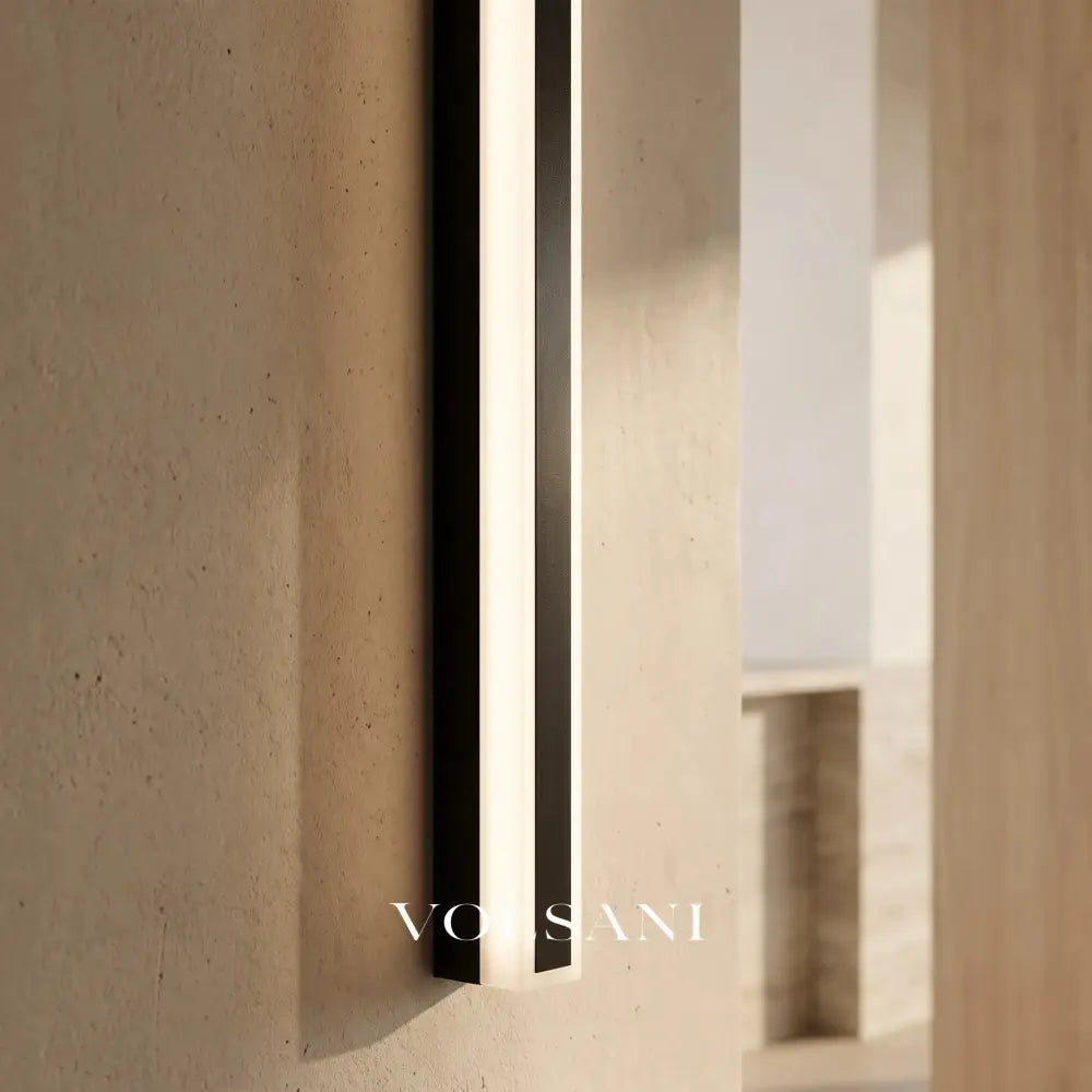 NIKLAS: Lineaire Wandlamp Buiten (LED) - Volsani
