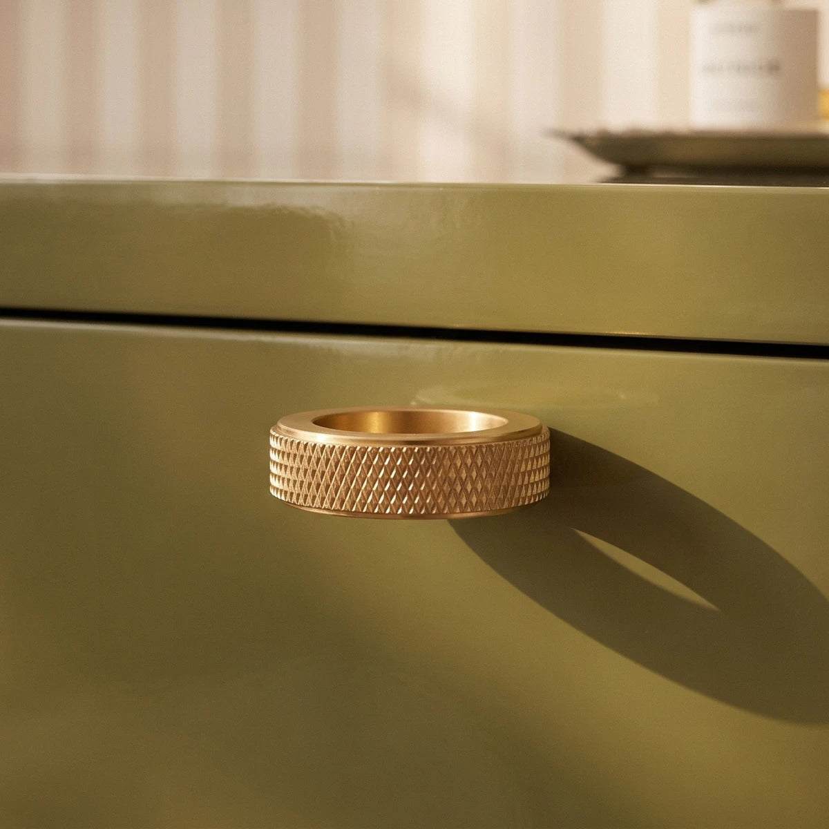 Brass Knurled Cabinet Knobs, Modern Kitchen & Wardrobe Hardware, Polished Golden Finish, Set of 2, 1.9 x 0.3in