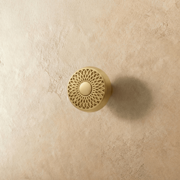 Lattice Brass Cabinet Knobs & Drawer Pulls, Modern Kitchen & Wardrobe Hardware, Polished Sunburst Pattern, Set of 2, 1.1-1.2in