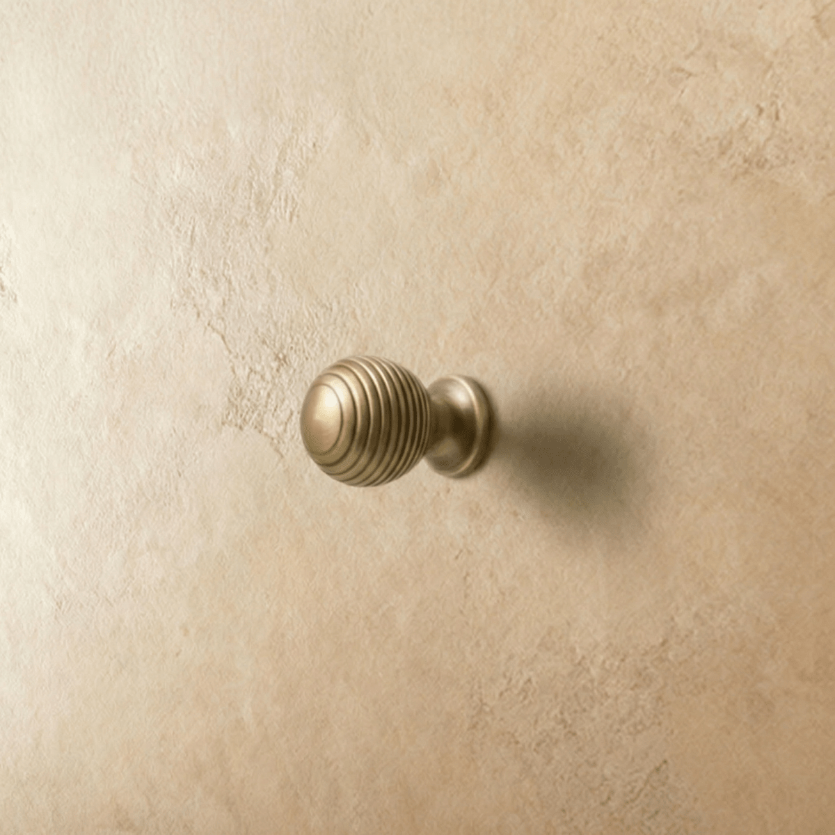 Solid Brass Cabinet Knobs & Drawer Pulls, Classic Kitchen & Dresser Hardware, Smooth Rounded Profile, Set of 2, 0.98-8.8in