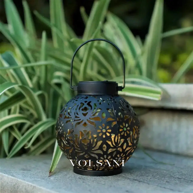 Outdoor Garden Solar Light Iron Art Hanging Light Hollow LED Landscape Light Garden Decoration Projection Light