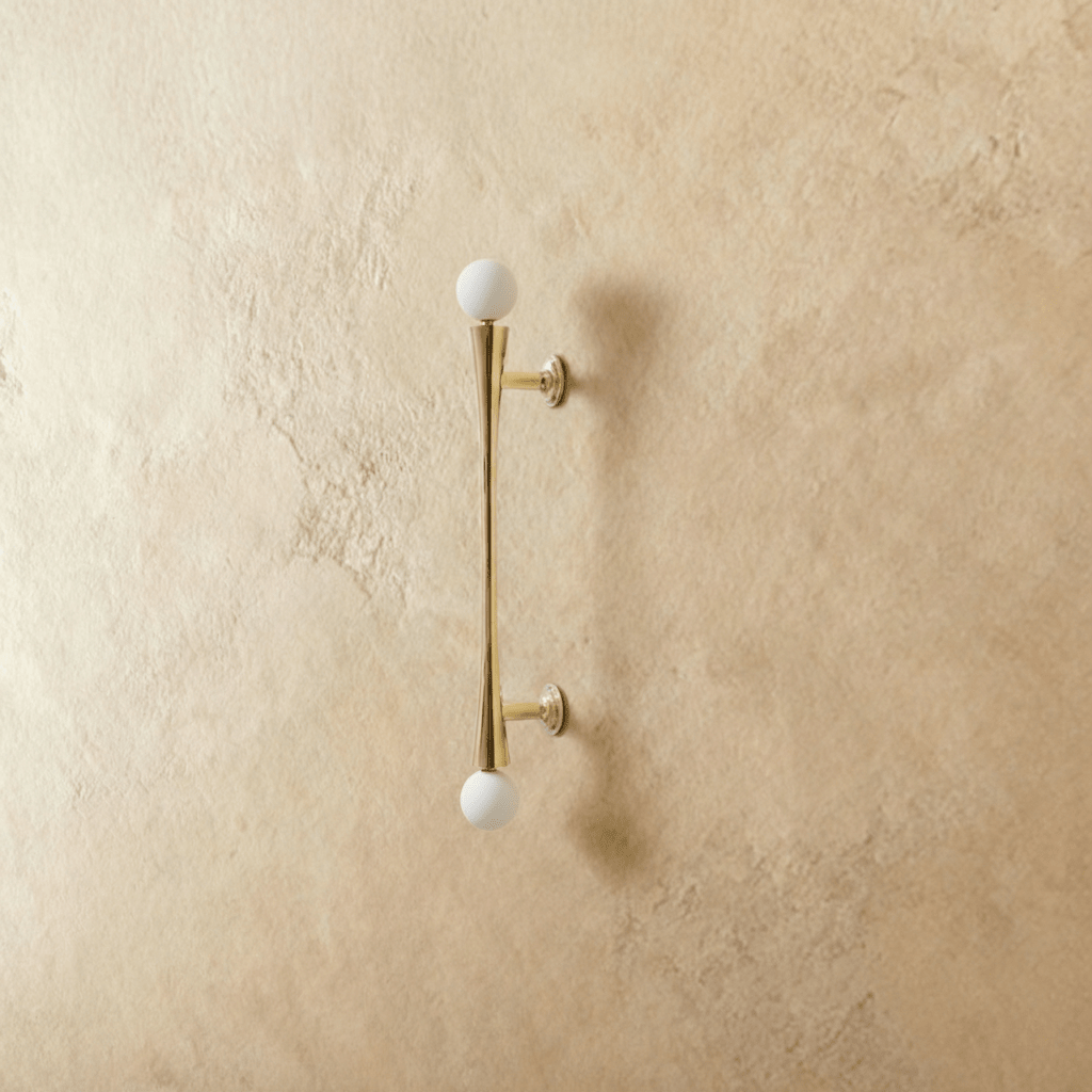 Crystal Cabinet Knobs & Drawer Pulls, Classic Kitchen & Dresser Cabinet Hardware, Brass-Finish & Chrome, Set of 2 Pieces, 0.9-5in