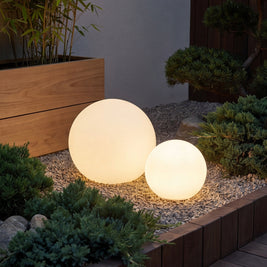 SAGA: Sfeervolle Tuinbol
