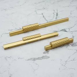 Diamond-Textured Aluminum Drawer Pulls, Modern Kitchen & Wardrobe Hardware, Gold-Tone or Black, Set of 2, 2.5-12.6in Hole Spacing