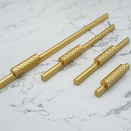 Diamond-Textured Aluminum Drawer Pulls, Modern Kitchen & Wardrobe Hardware, Gold-Tone or Black, Set of 2, 2.5-12.6in Hole Spacing