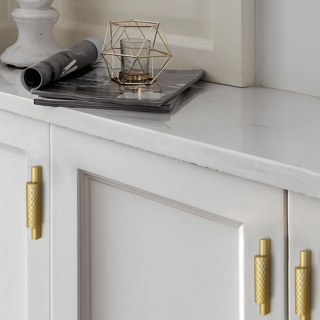 Diamond-Textured Aluminum Drawer Pulls, Modern Kitchen & Wardrobe Hardware, Gold-Tone or Black, Set of 2, 2.5-12.6in Hole Spacing