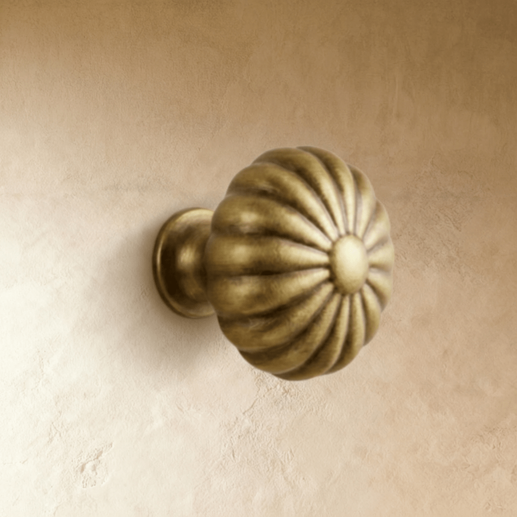 Fluted Solid Brass Cabinet Knobs & Drawer Pull, Timeless Kitchen & Vanity Hardware, Warm Brass Finish, Set of 2, 1.2-2.5in