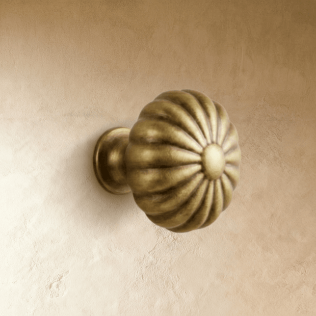 Fluted Solid Brass Cabinet Knobs & Drawer Pull, Timeless Kitchen & Vanity Hardware, Warm Brass Finish, Set of 2, 1.2-2.5in