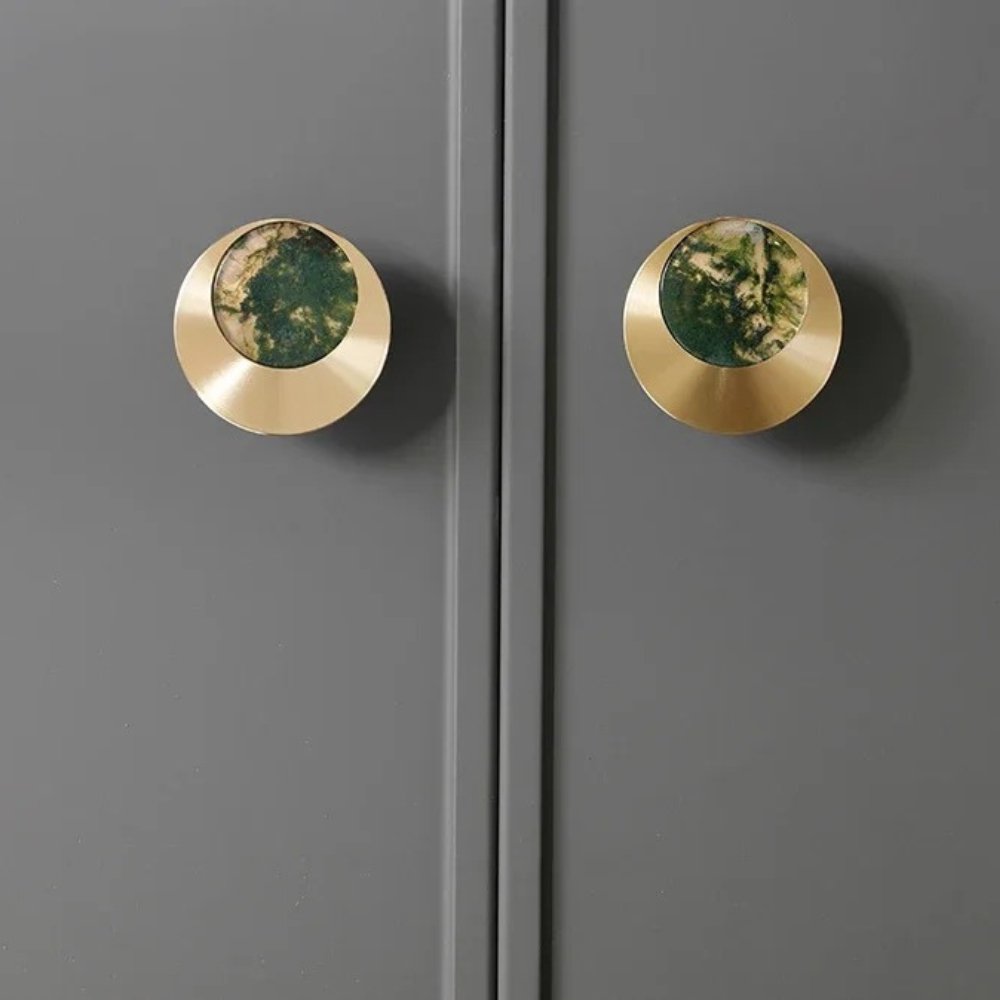 Natural Marble Cabinet Knobs, Nordic Kitchen & Wardrobe Hardware, Brass Base & Veined Stone, Set of 2 in 5 Patterns, 1.2-2.4in