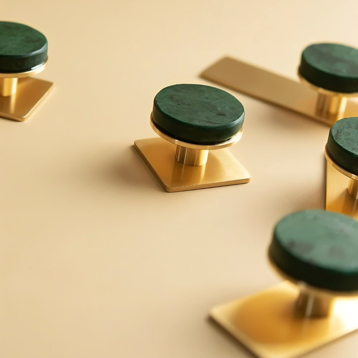 Natural Marble Cabinet Knobs, Modern Kitchen & Wardrobe Hardware, Brass or Chrome Backplate, Set of 2 in 3 Colorways, 1.2-4.3in