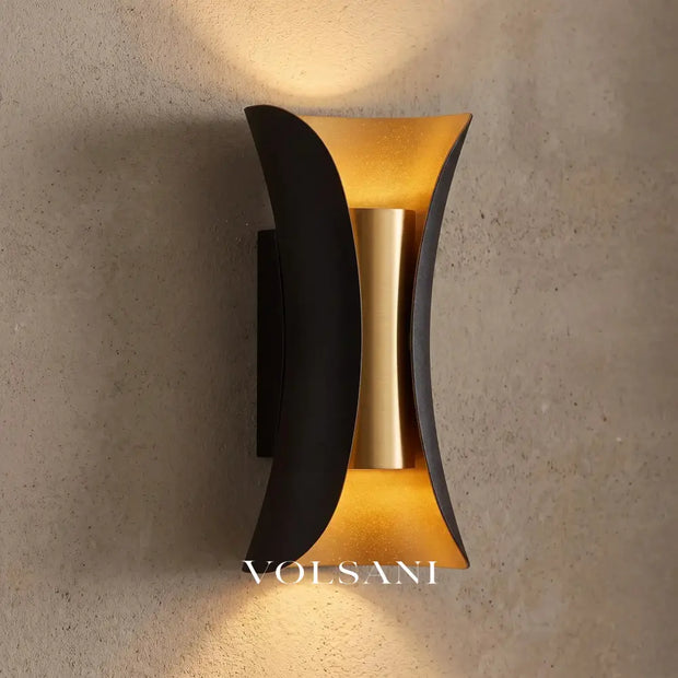 SOREN: Gebogen Wandlamp Buiten (LED) - Volsani