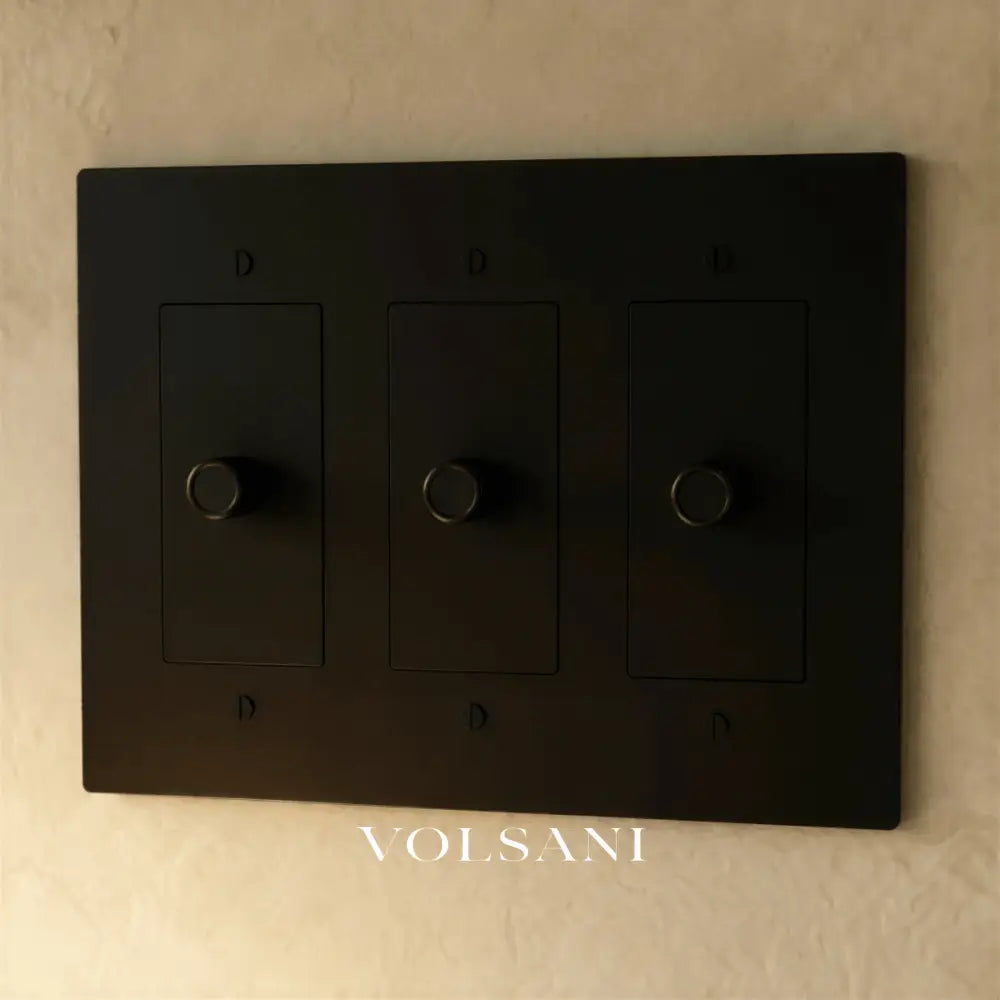 The Brass 3-Way Rotary Dimmer Switch (1 to 5 Gang) - Night Black / 3 Gang