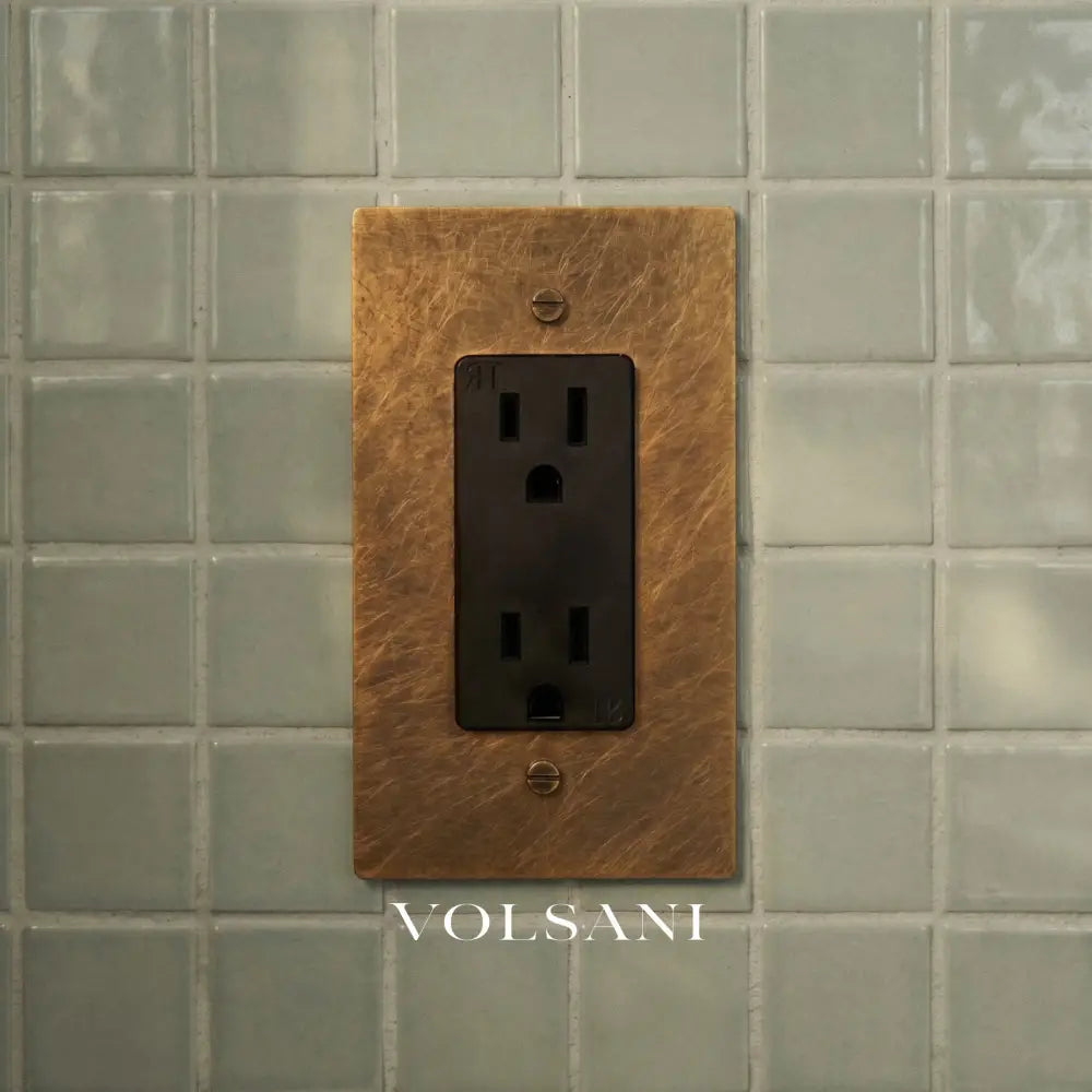 The Brass Outlet (1 to 4 Gang)