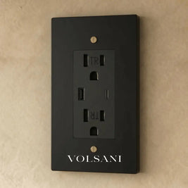 The Brass Outlet (1 to 4 Gang) - Night Black with Brass / 1 Gang / USB-C
