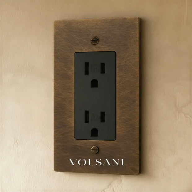 The Brass Outlet (1 to 4 Gang) - Vintage Brass with Patina / 1 Gang / Standard